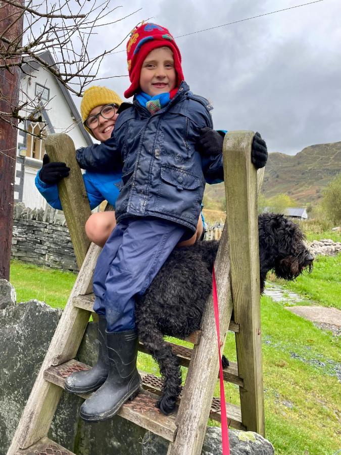 Yr Hen Siop - 4 Bed Welsh Cottage In Snowdonia Penmachno Εξωτερικό φωτογραφία